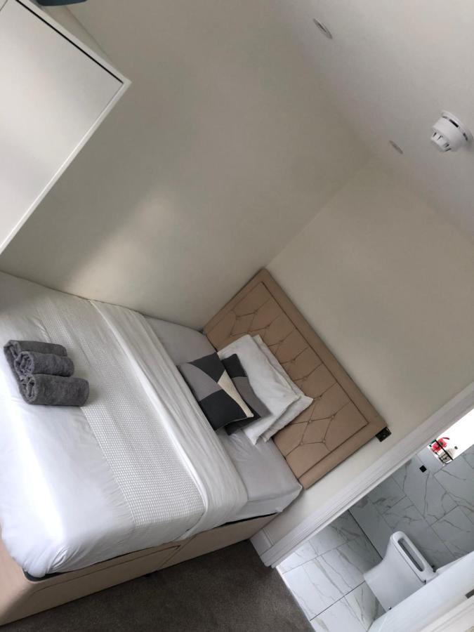 5 Bedroom House In Orpington Eksteriør bilde