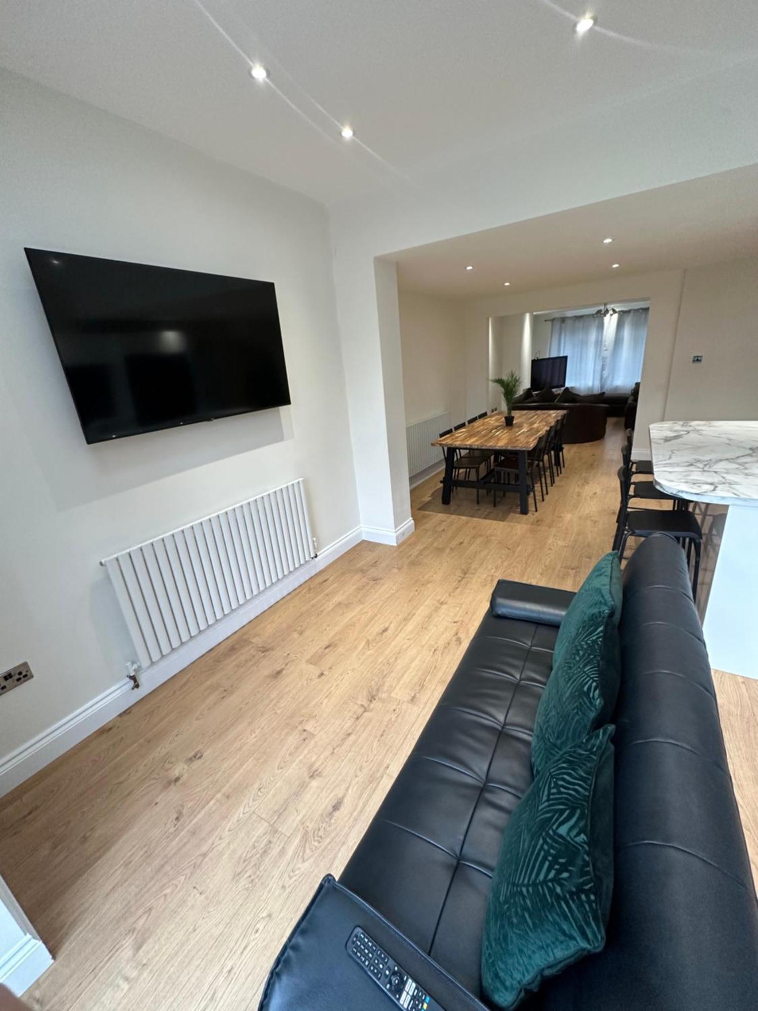 5 Bedroom House In Orpington Eksteriør bilde